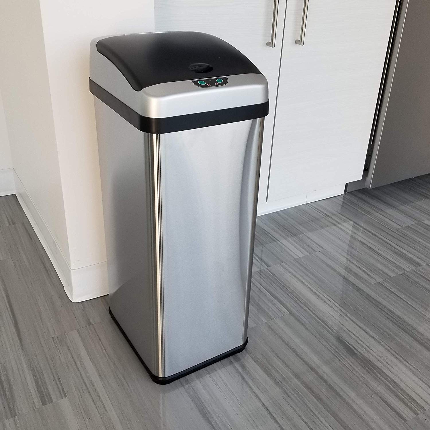 iTouchless 13 Gallon Touchless Kitchen Garbage Trash Can, Stainless Steel (Used)