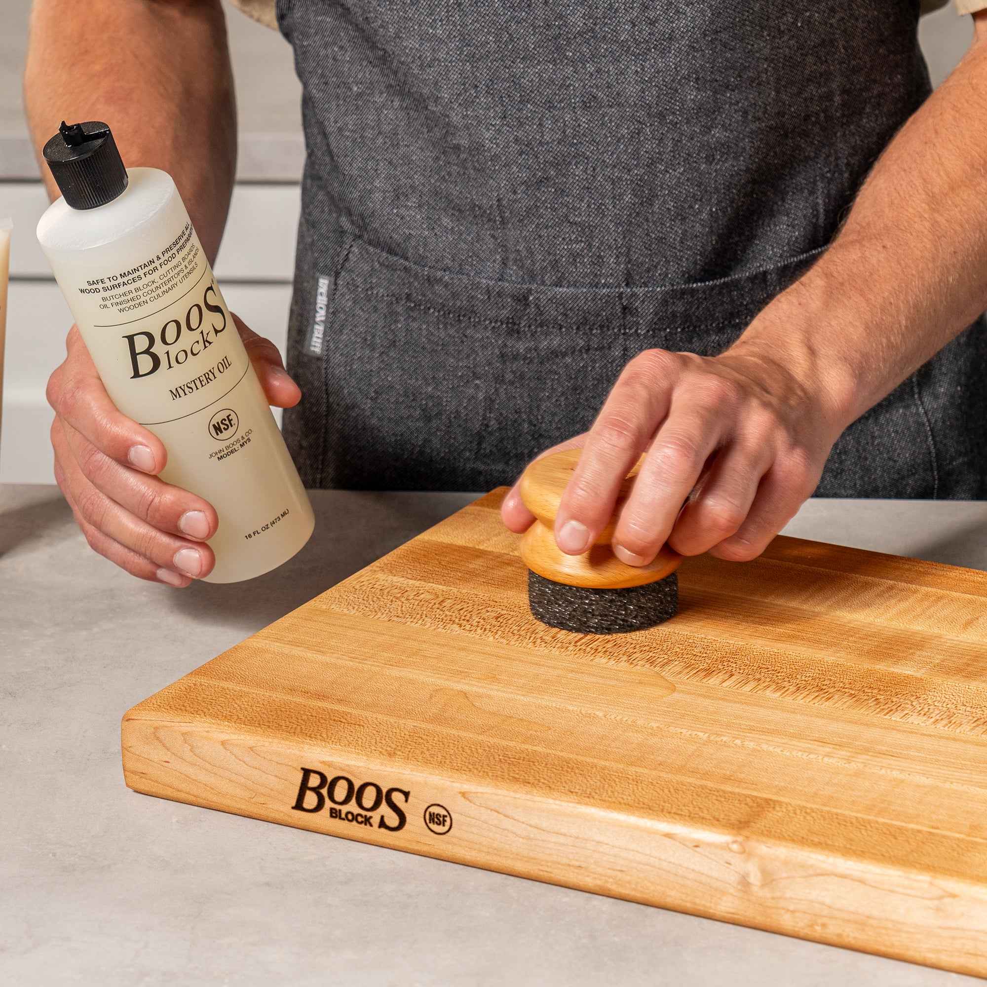 John Boos 16 fl oz Oil & Applicator Wooden Cutting Board Care Set (Open Box) - VMInnovations