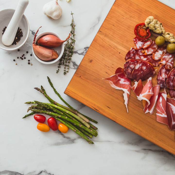 John Boos Cherry Wood Edge Grain Reversible Cutting Board, 18"x12"x1.5"(Used) - VMInnovations