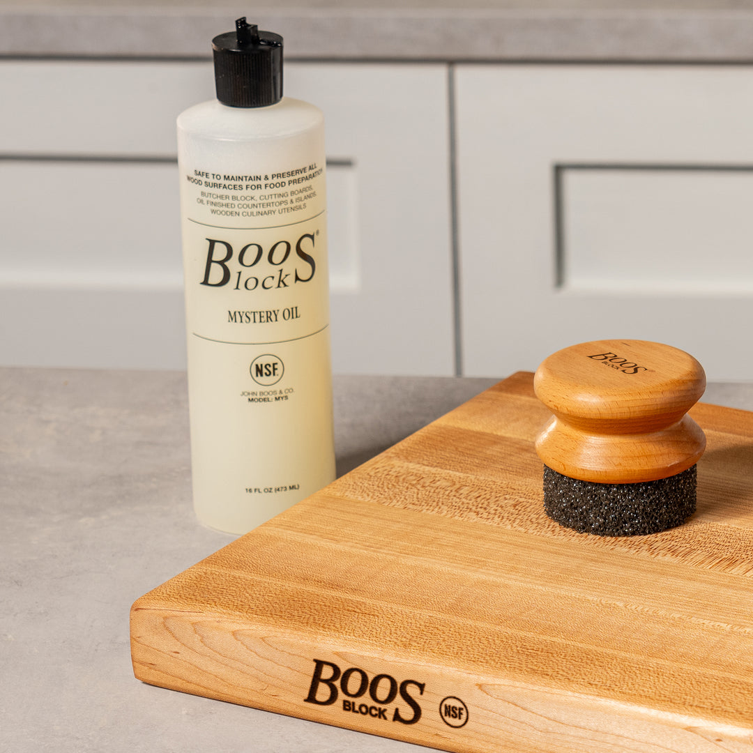 John Boos Block 32 fl oz Mystery Oil & Applicator Wooden Cutting Board Care Set