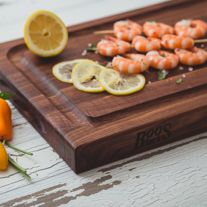 John Boos Reversible 18" BBQ Carving Cutting Board w/ Juice Groove, Walnut(Used)