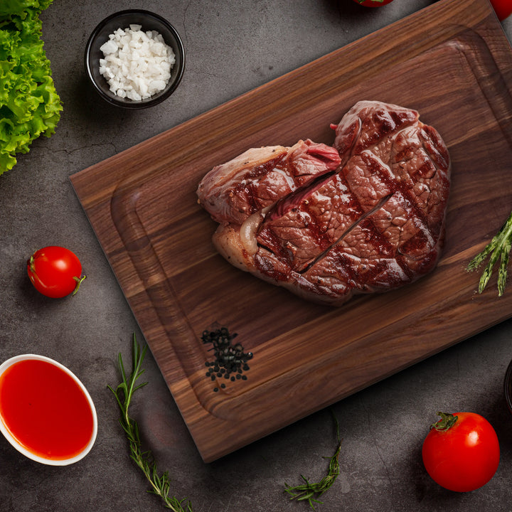 John Boos Reversible 18" BBQ Carving Cutting Board w/ Juice Groove, Walnut(Used)