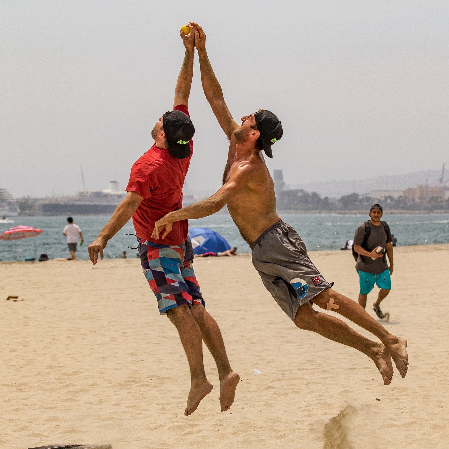 RampShot Cornhole Family Game Set w/ 2 Ramps, 4 Balls, 2 Nets (Open Box)
