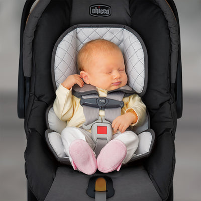 Chicco KeyFit 30 Newborn Infant Safety Car Seat w/ Base, Iron Black (Open Box)