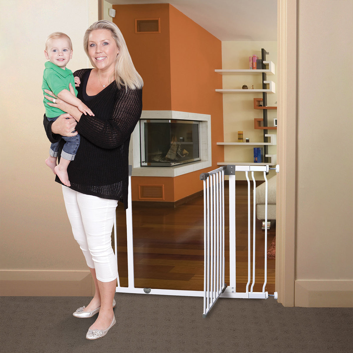 Dreambaby L776 Liberty 29.5 to 36.5 In Baby & Pet Auto Close Safety Gate, White - VMInnovations