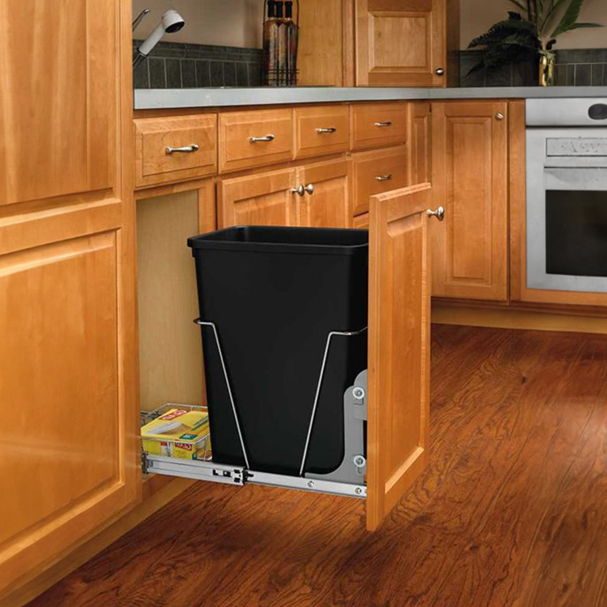 Rev-A-Shelf RV-35-18-52 35 Quart Replacement Waste Container, Black (Used)