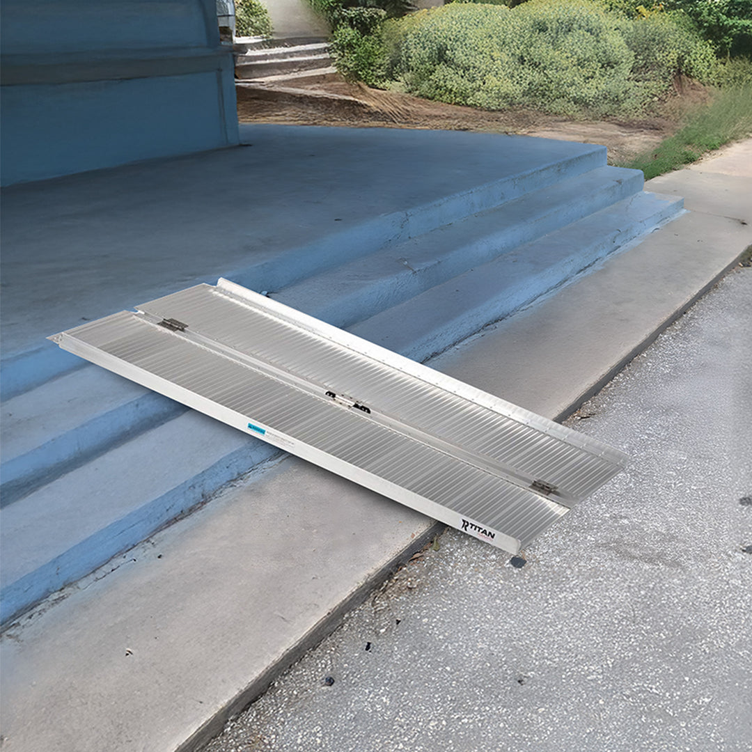 Titan Ramps 4 Foot Single-Fold Aluminum Wheelchair Ramp,600lb Capacity(Open Box)
