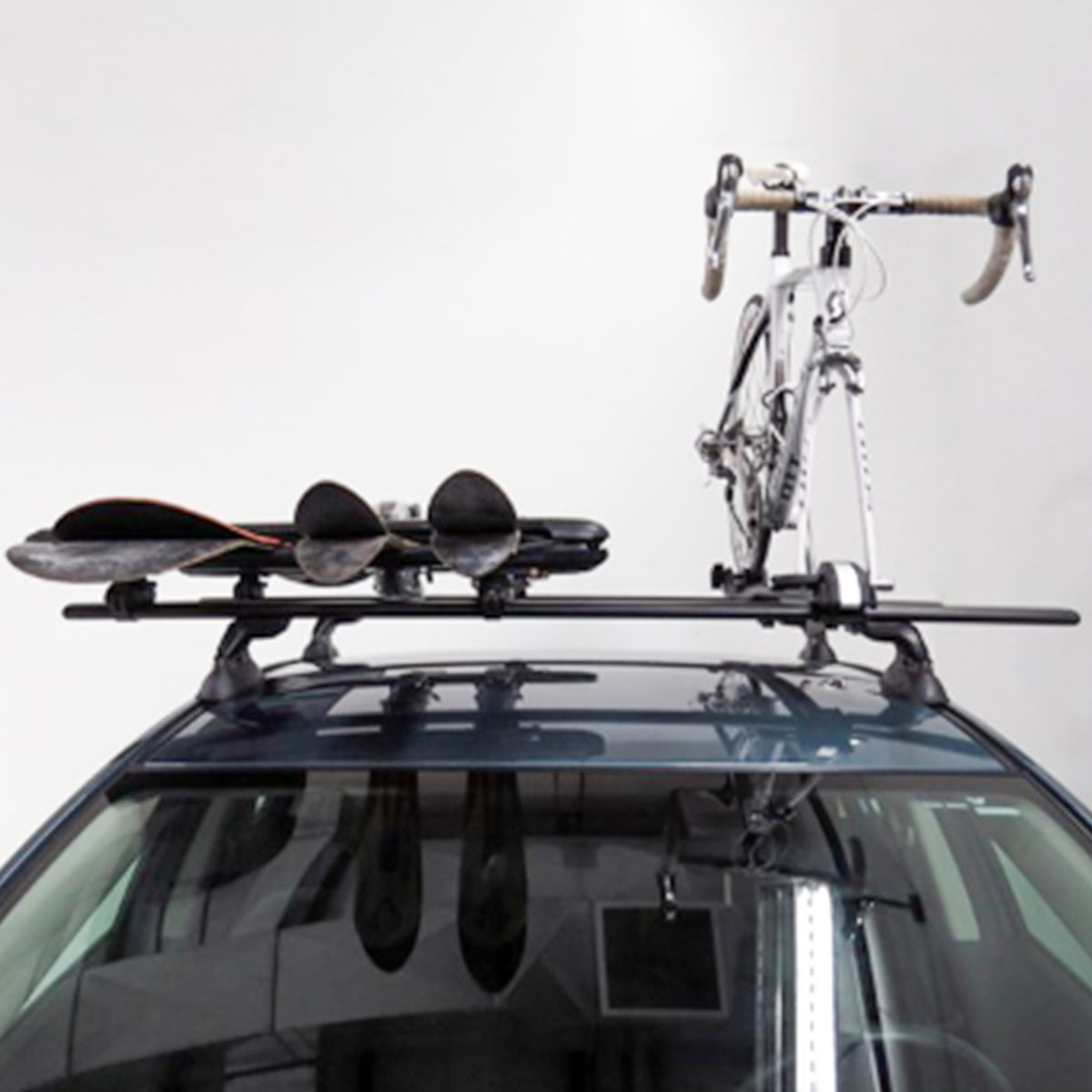 Yakima 60 Inch Pair JetStreamRoof Rack Crossbars, Compatible w/StreamLine Towers - VMInnovations