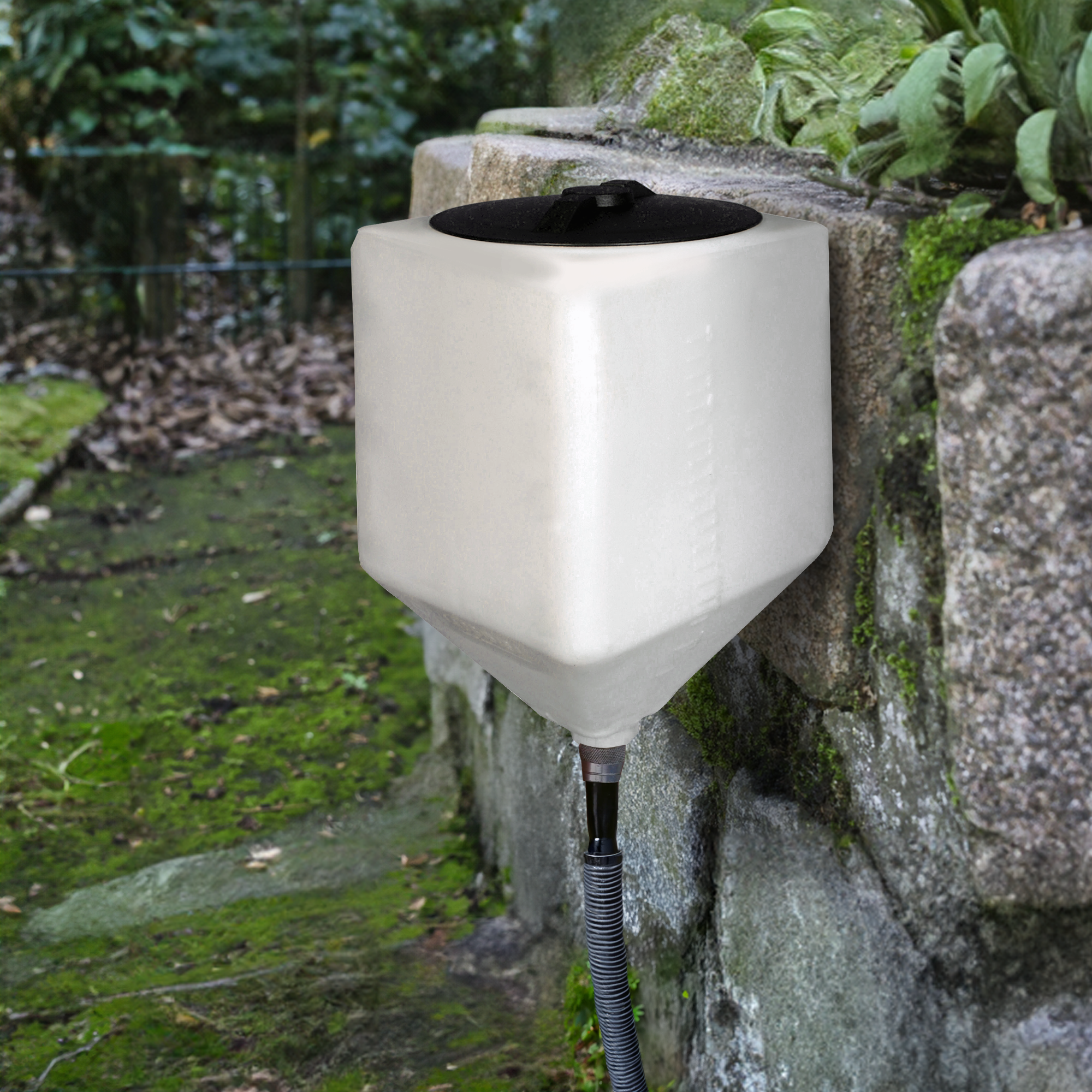 Norwesco 10 Gallon Square Total Drain Tank for Patio, Lawn, and Garden, White