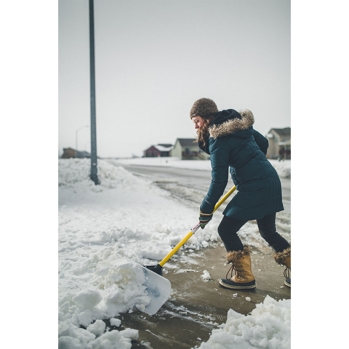 THE SNOWPLOW Original 30 Inch Blade Snow Remover Plow with Handle (Open Box)