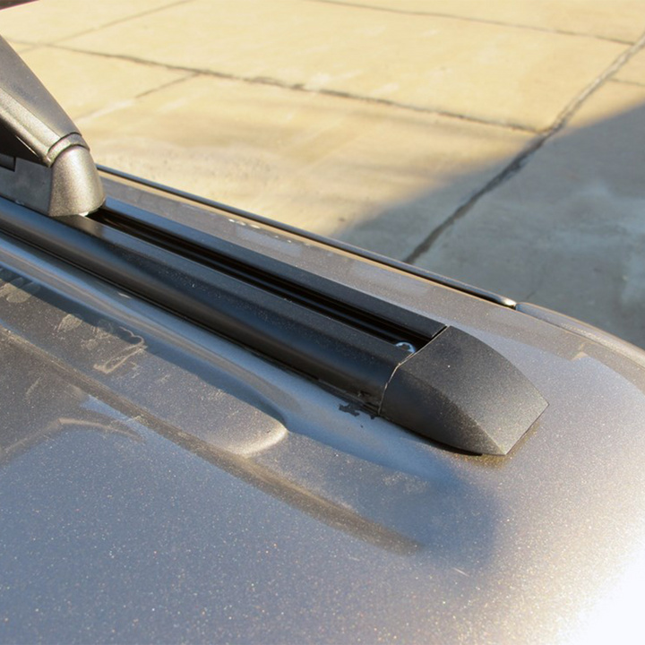 Yakima Tracks 54 in. Roof Rack System Compatible & Skyline Towers (Open Box)