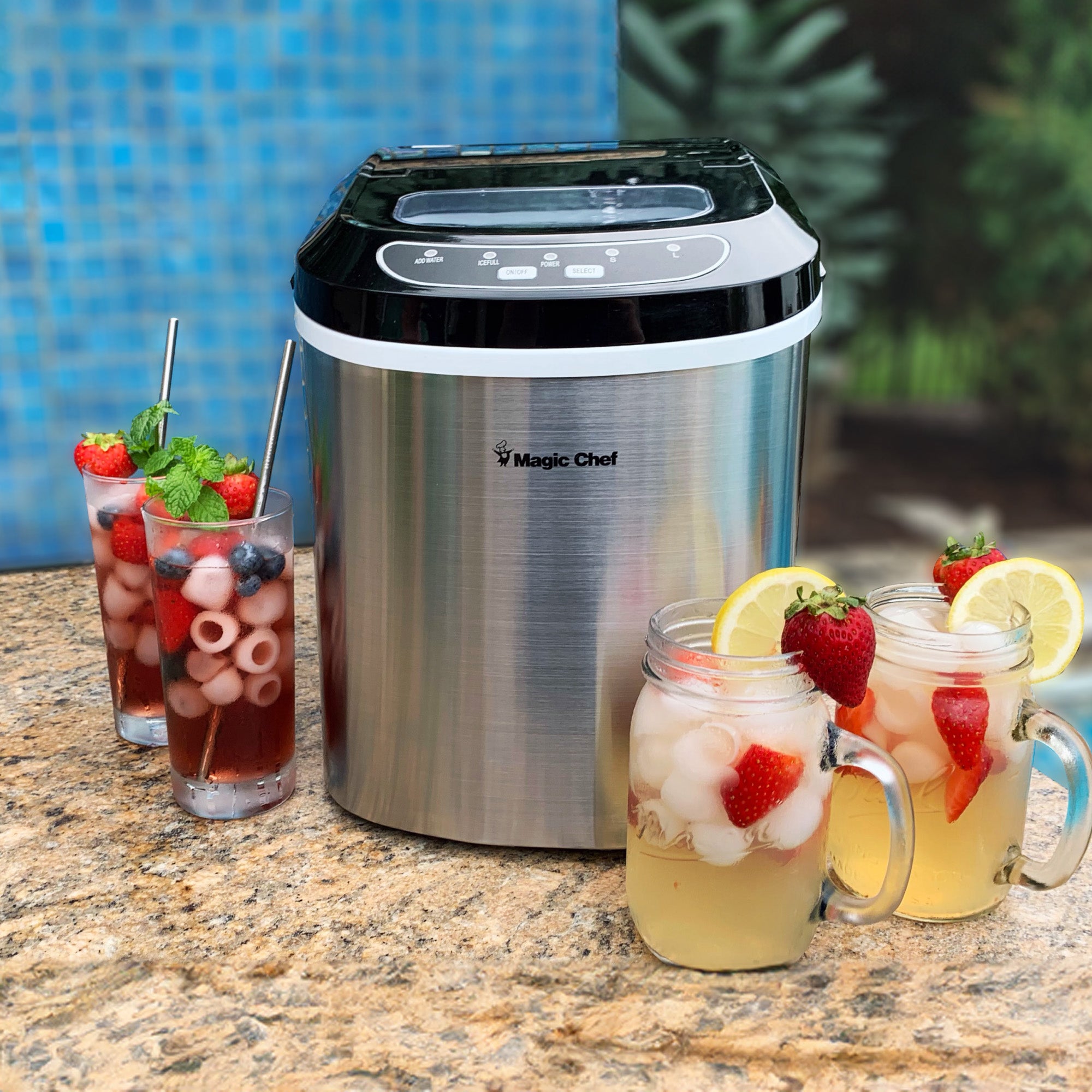 Magic Chef Portable Countertop Ice Maker, 27 Pounds, Stainless Steel (Used) - VMInnovations