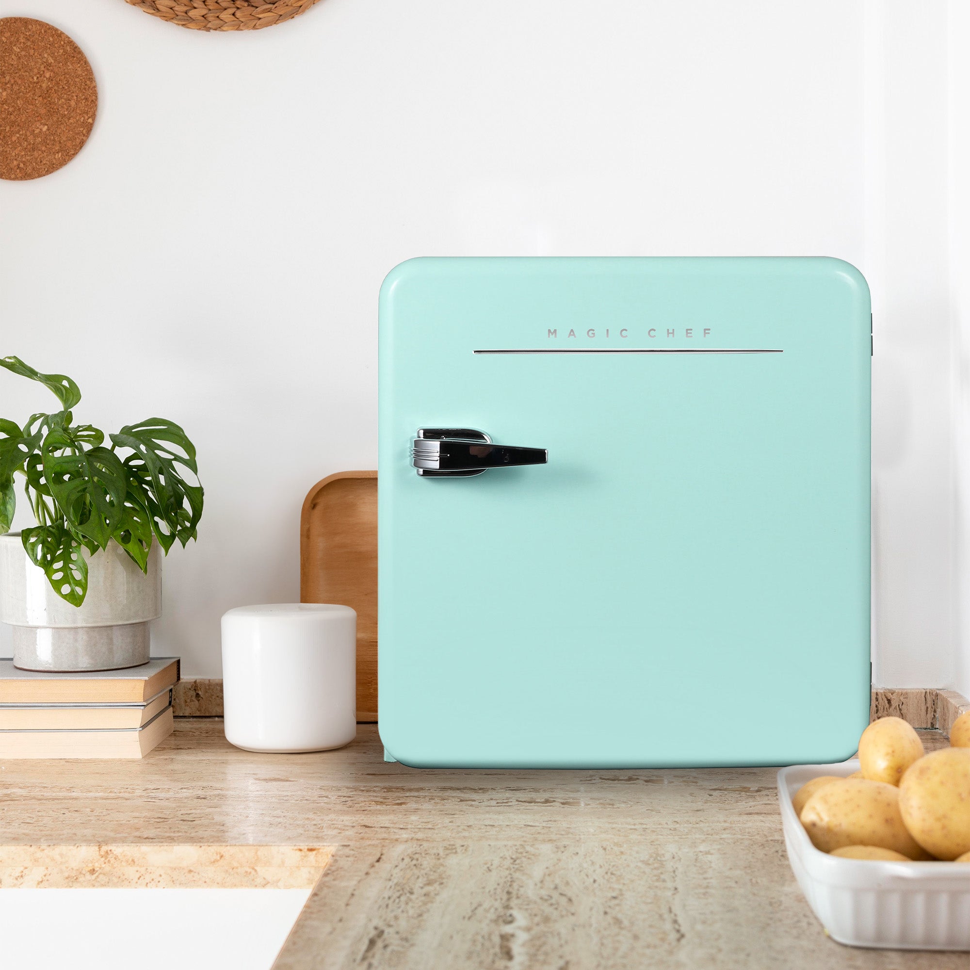 Magic Chef 1.6 Cubic Feet Retro Style Mini Fridge with Interior LED Light, Mint