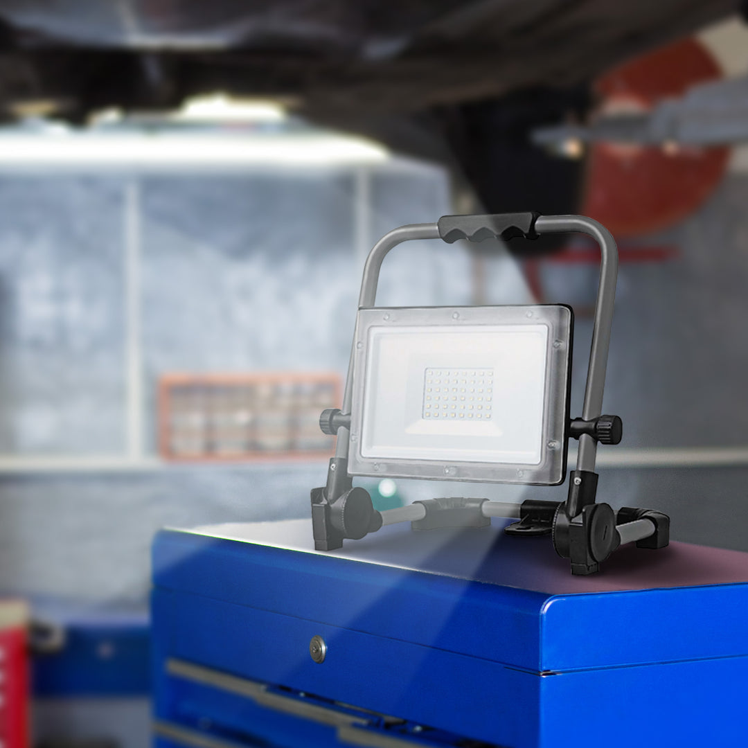 Master Electrician 20 Watt Rechargeable 2,000 Lumen LED Work Light (Open Box)