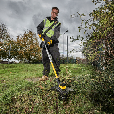 DEWALT FLEXVOLT Cordless 60V MAX Brushless String Trimmer with 2 Speed Control - VMInnovations