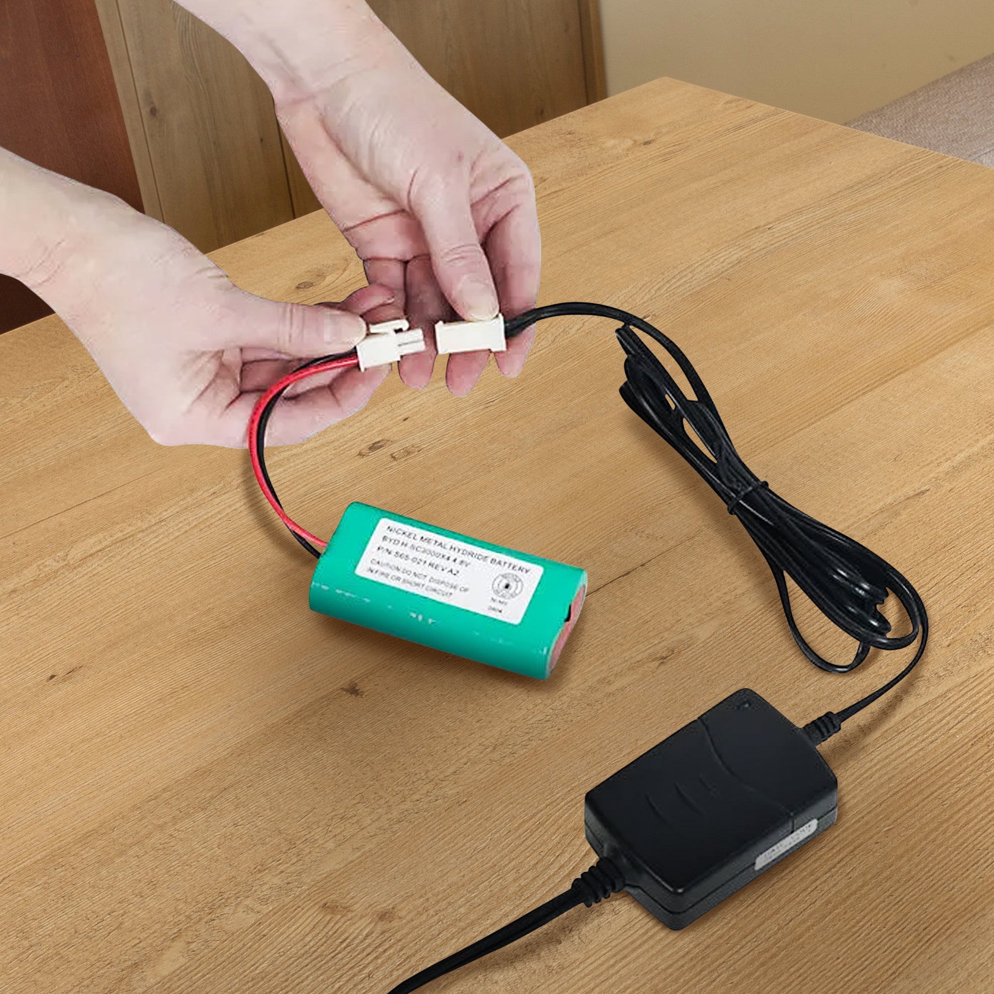Mosquito Magnet Battery Charger For Liberty Plus & Mosquito Magnet Units, Black - VMInnovations