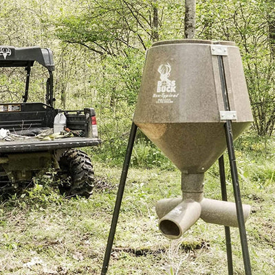 Boss Buck Texas 2 Step 200lbs Drum Gravity Spin Tripod Wildlife Feeder(Open Box) - VMInnovations
