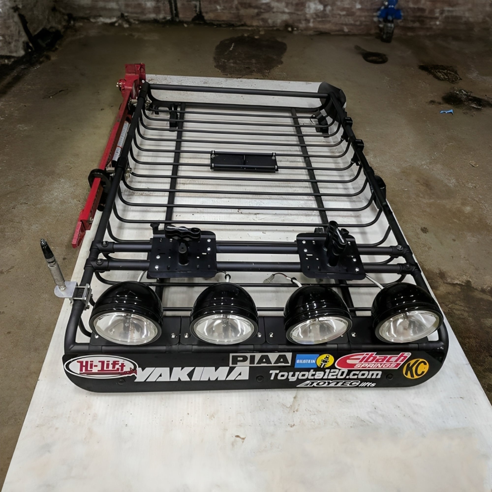 Yakima Light Brackets Heavy Duty Steel Light Mount for Warrior Baskets(Open Box) - VMInnovations