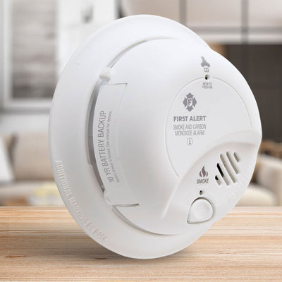 First Alert Smoke and Carbon Monoxide Alarm Detector with 9 Volt Battery, White - VMInnovations