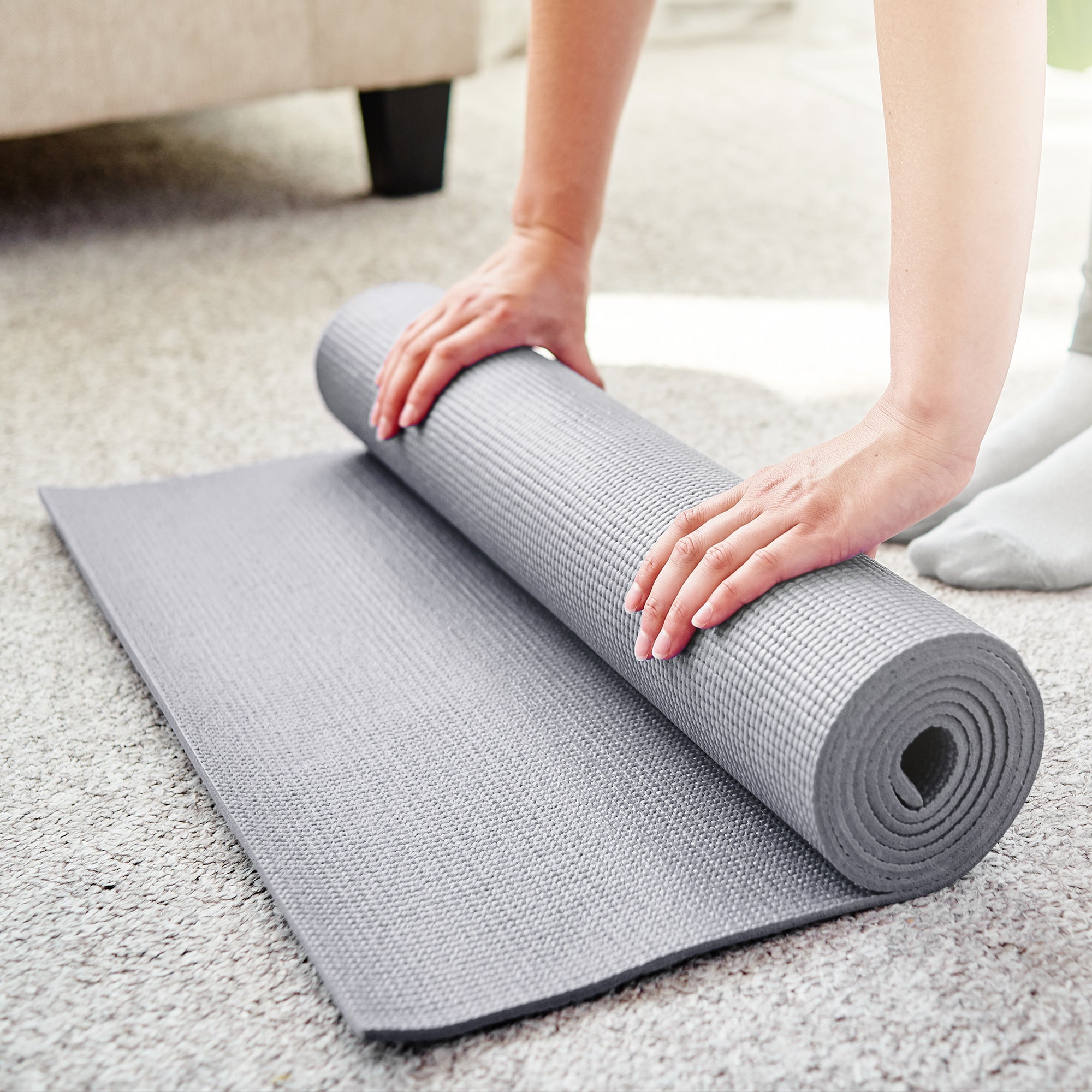 Signature All Purpose High Density No Tear Exercise Mat w/Strap, Gray (Open Box) - VMInnovations