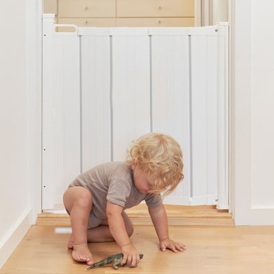 BabyDan 25.4-35 In Wide Doorway Auto Foldable Safety Baby Gate, White (Open Box)