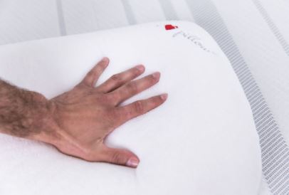 I Love Pillow Comfort Medium Profile Memory Foam Sleep Pillow, Queen (2 Pack)