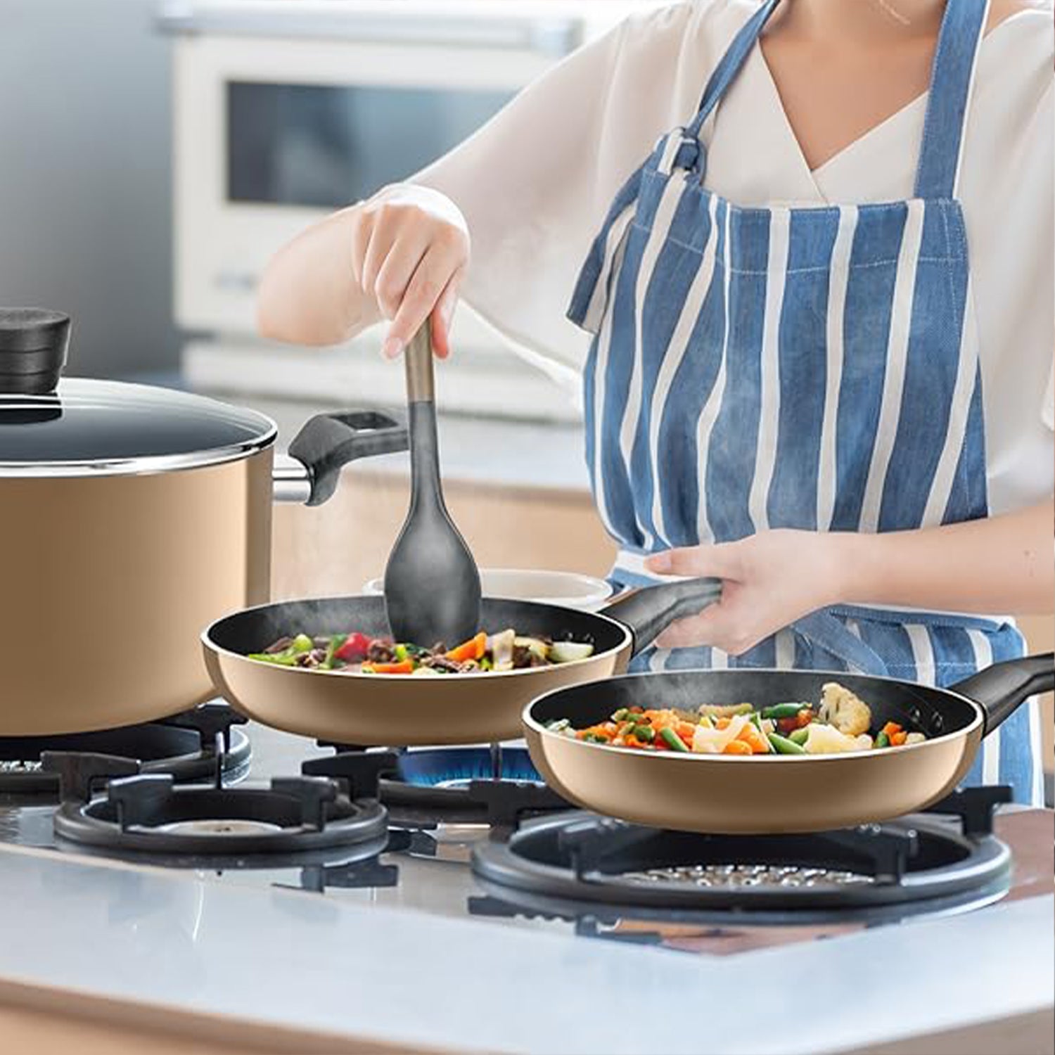 SereneLife 11 Piece Pots and Pans Non Stick Chef Kitchenware Cookware Set, Gold - VMInnovations