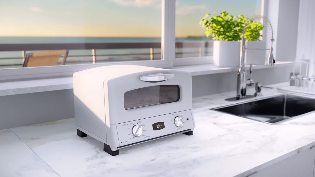 Sengoku HeatMate Countertop Toaster Oven w/ Graphite Technology, Eggshell White - VMInnovations