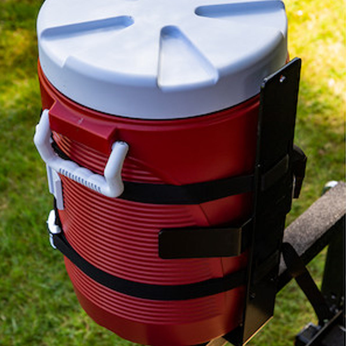 Buyers Landscaping Truck Trailer Steel Round 5 Gallon Water Cooler Rack (Used)