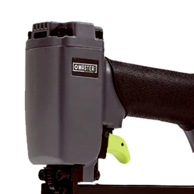 Master Mechanic 20 G Pneumatic Upholstery Stapler Holds 100 Fasteners (Open Box) - VMInnovations