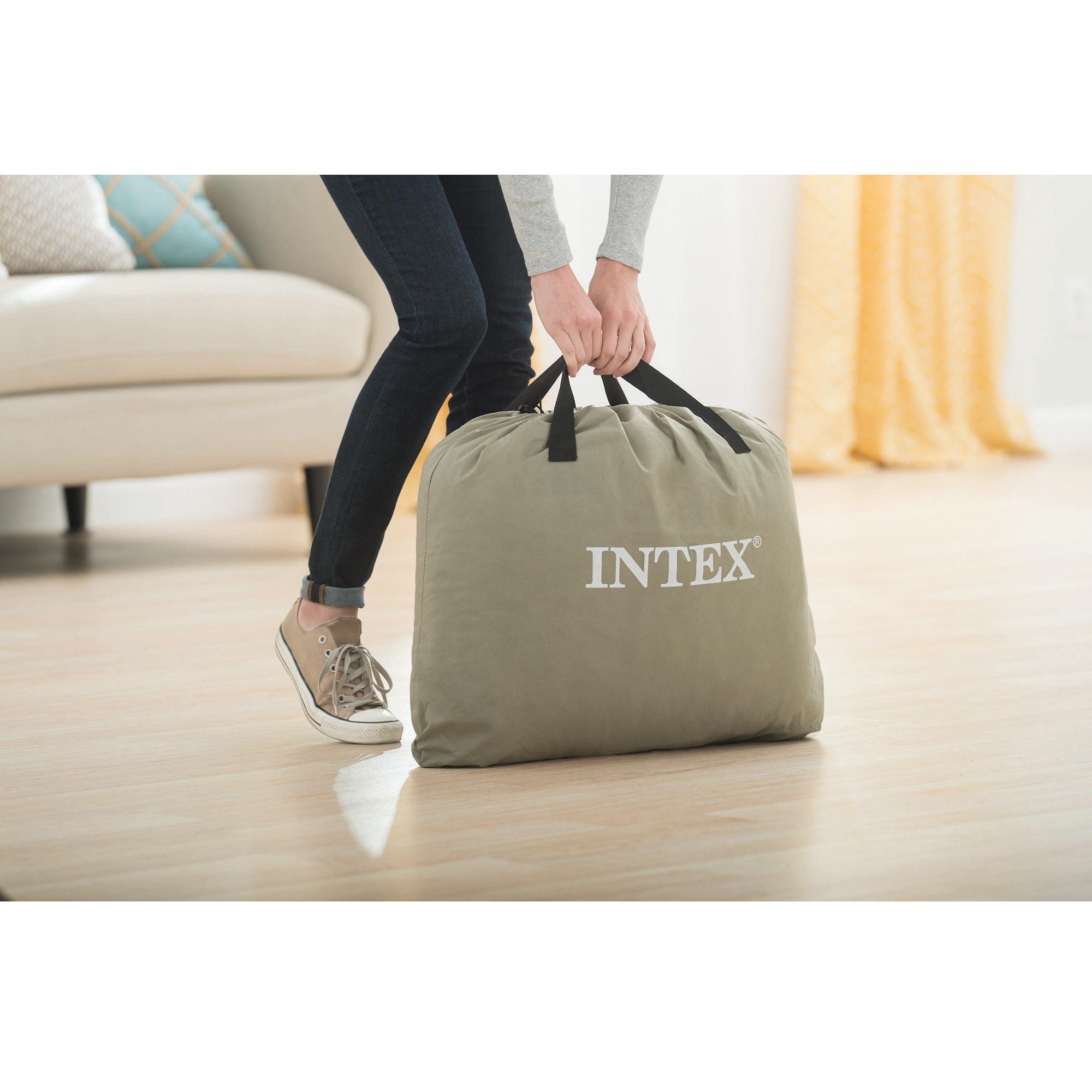 Intex Dura Beam Plus Series Comfort Plus Elevated Airbed w/ Built in Pump, King
