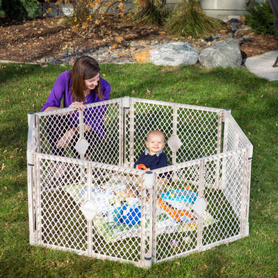 Toddleroo Superyard Indoor Outdoor Plastic Baby Safety Gate & Play Yard (Used)