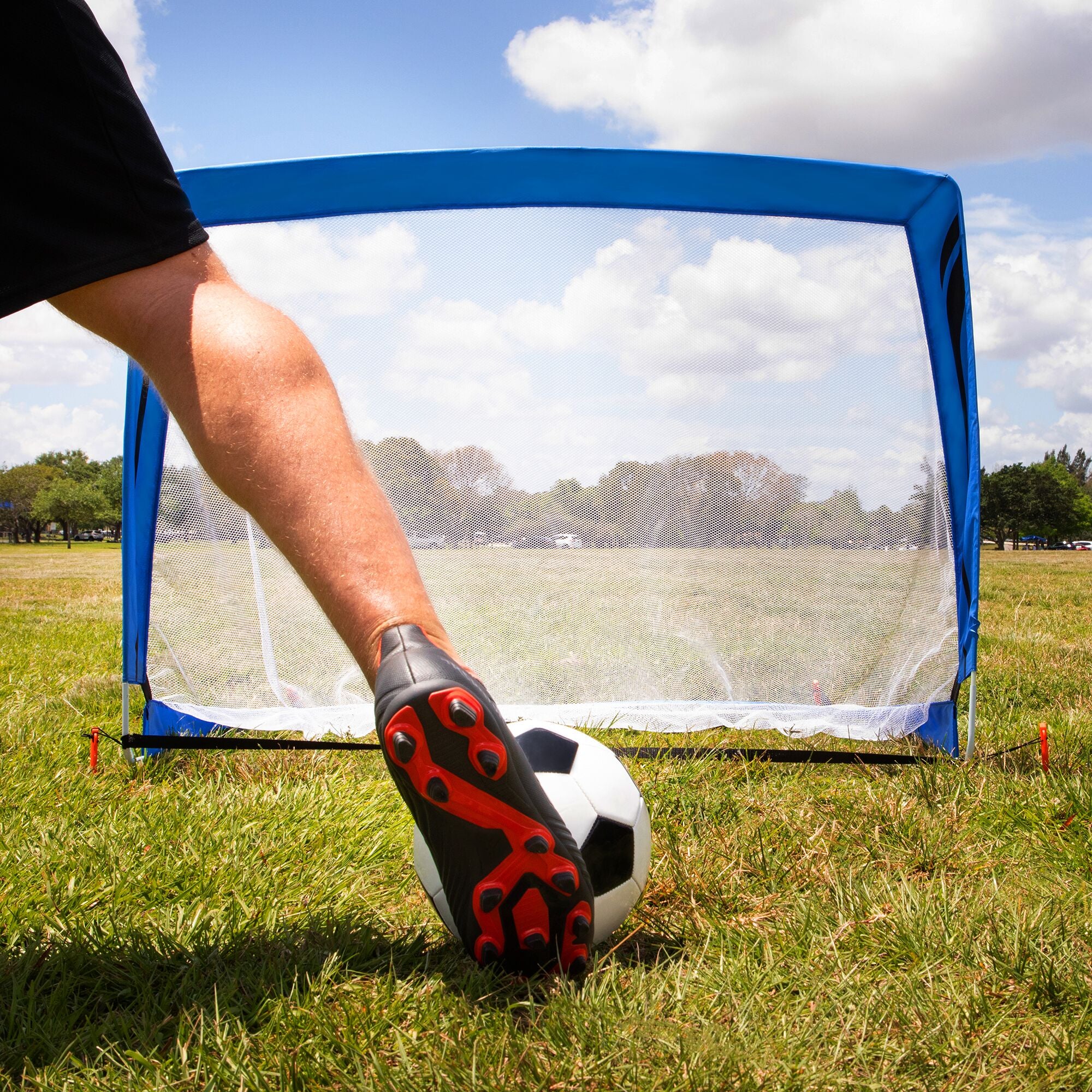Training Equipment 4 Foot Pop Up Soccer Goal Pair w/ Disc Cones, Blue (Open Box)
