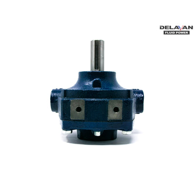 Delavan 8900C 24 GPM 300 PSI Cast Iron 15/16-Inch Shaft 8-Roller Water Pump