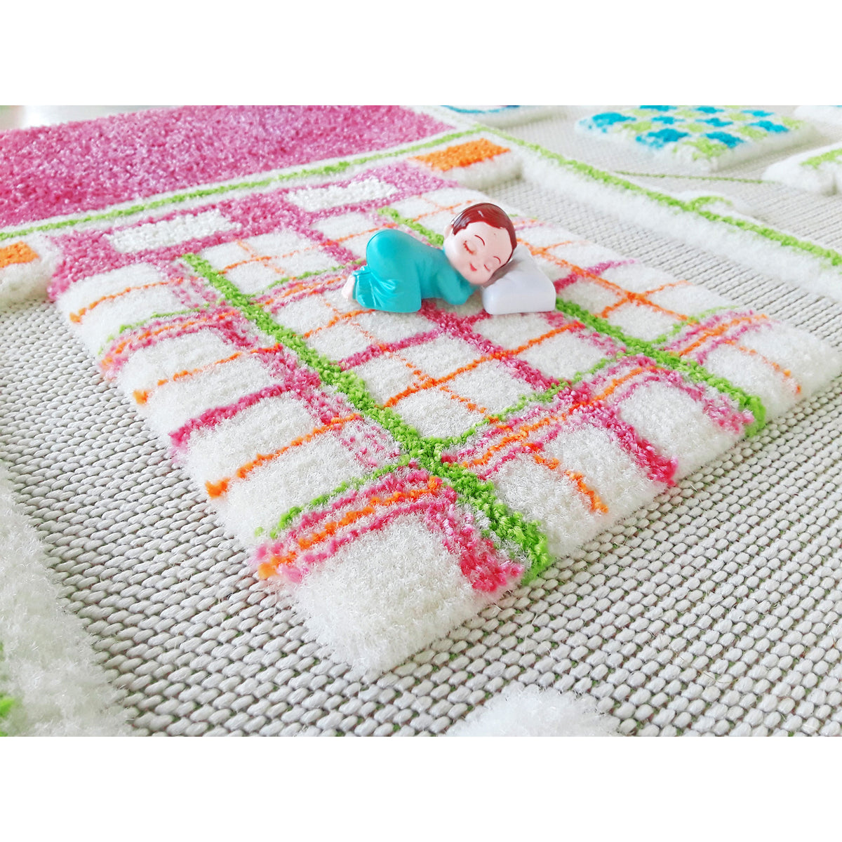 IVI 3D Play Carpet 59 x 39-inch Pink Playhouse Floor Rug Mat for Kids, Medium - VMInnovations