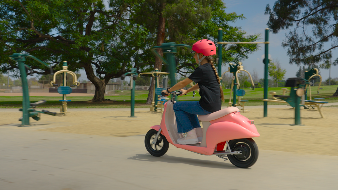 Razor Pocket Mod Miniature Euro-Style Electric Scooter for Ages 8+, Capri - Pink
