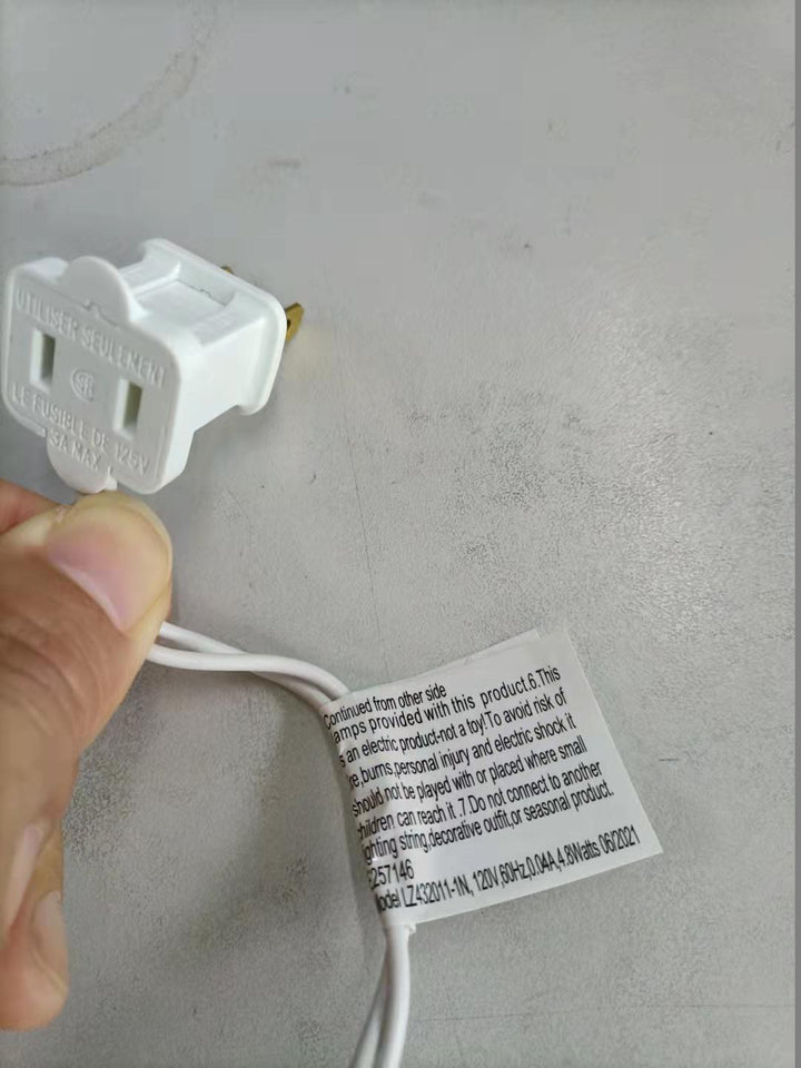 ProductWorks Peanuts 32" Snoopy & Woodstock Lit Tree Yard Decoration (Used)