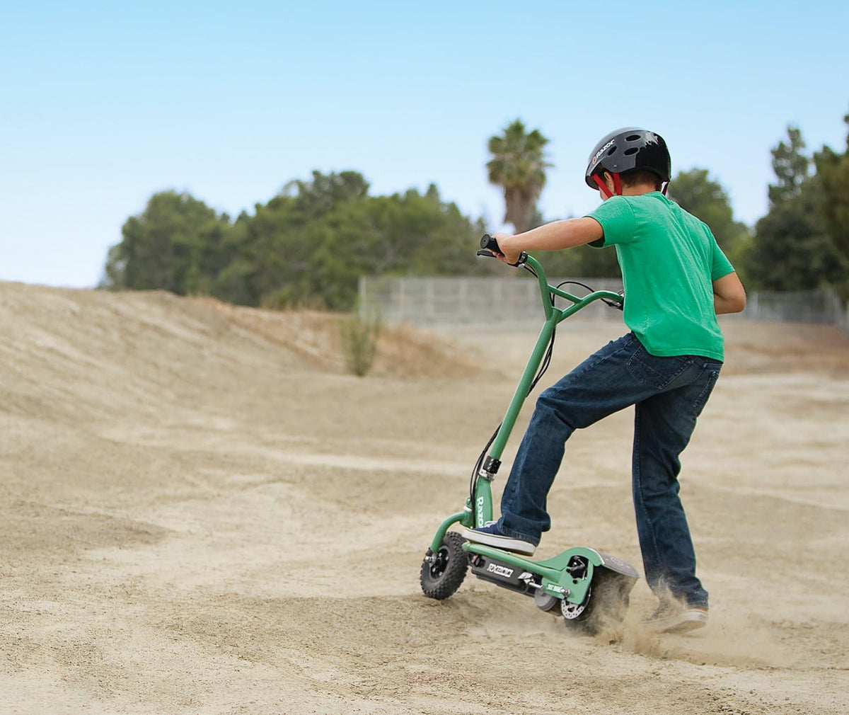 Razor RX200 Electric Off Road Scooter, Rear Wheel Drive, Disc Brakes (Open Box) - VMInnovations