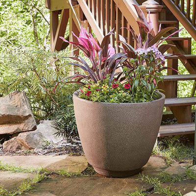 Southern Patio Metro 20 Inch Diameter Brown Resin Outdoor Planter Urn (Open Box)