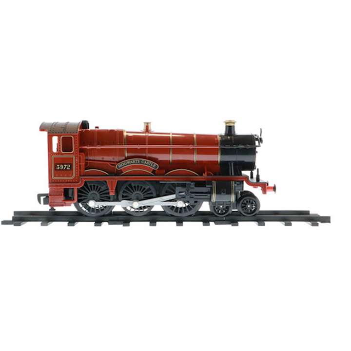 Lionel Hogwarts Express Battery Powered Ready to Play Model Train Set (Used)