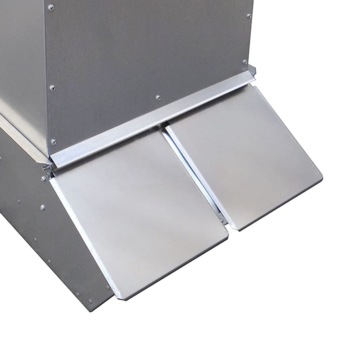 Brower Gro Fast 4 Door Hog Feeder for Livestock, 7 Bushels, Feeds 20 (For Parts)
