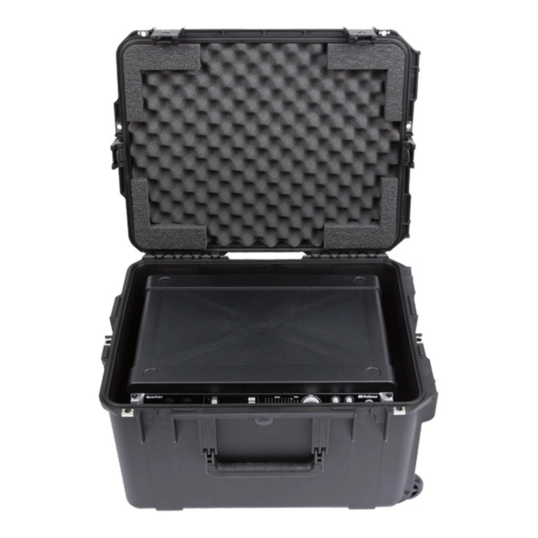 SKB 4U iSeries 13" Injection Molded Fly Rack with Built-In Wheels and Handle