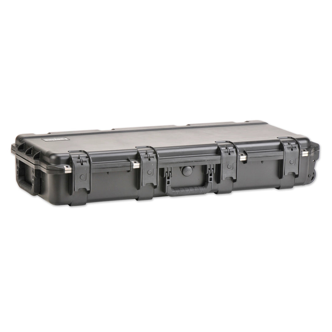 SKB iSeries Durable Baseball Bat Case for 10 Bats, Weatherproof, Secure Locks