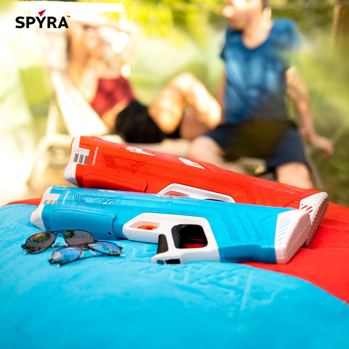 SPYRA 2-Pack Electric Water Blaster Outdoor Squirt Gun for Pool Games, Blue/Red