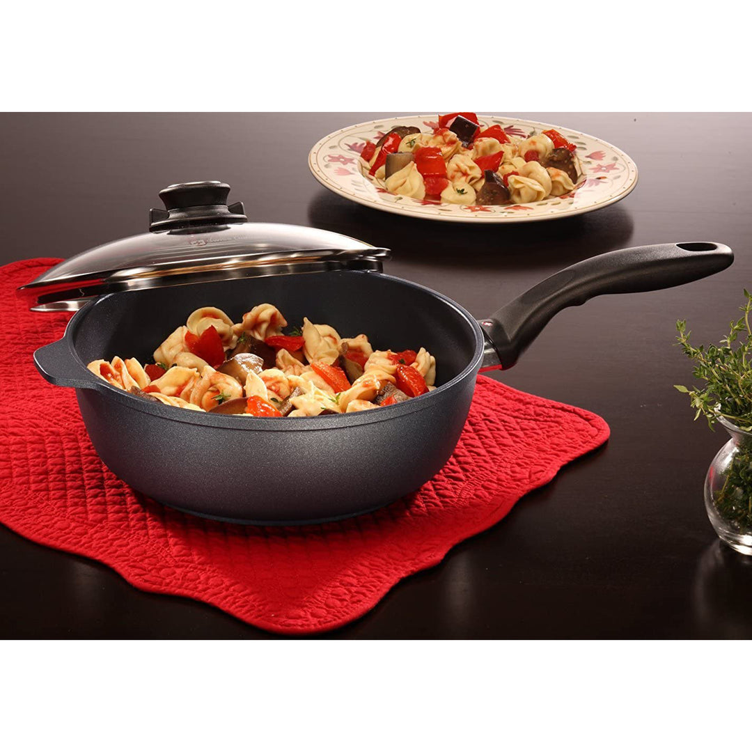 Swiss Diamond Nonstick Saute Skillet w/Glass Lid Cover, 3.2 Quarts (Open Box) - VMInnovations