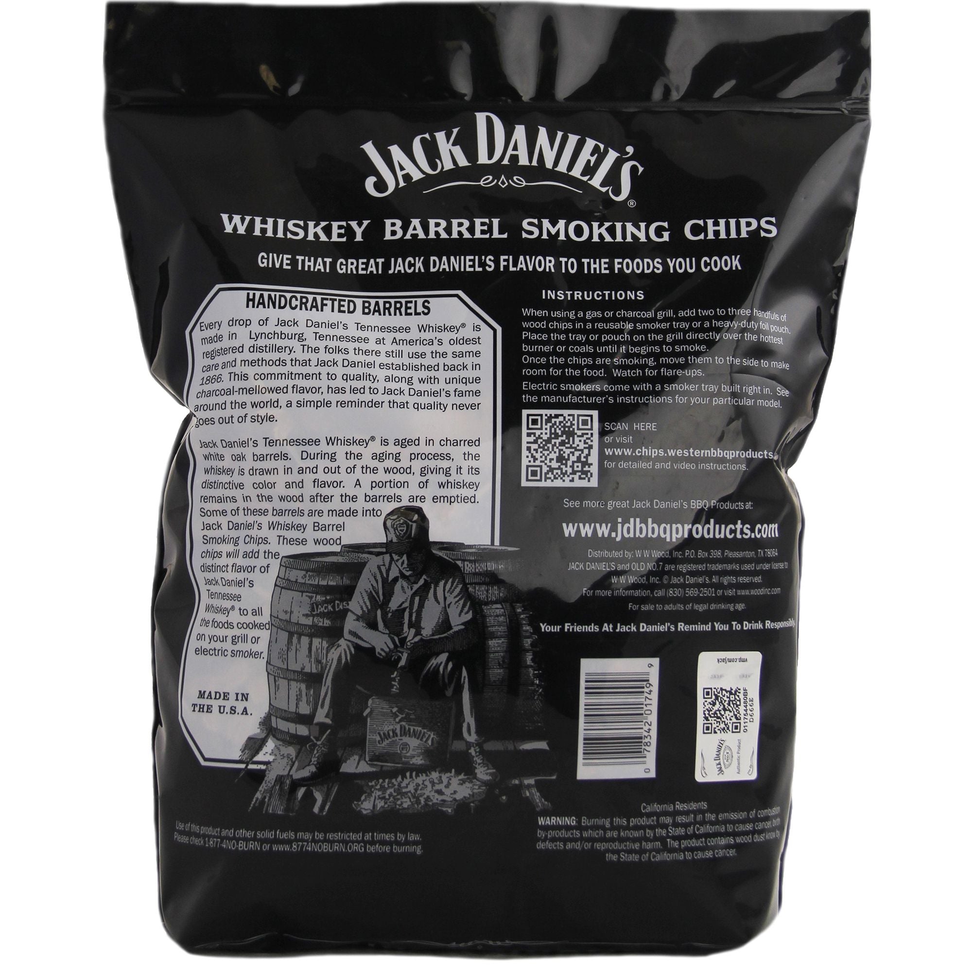 Jack Daniel's Whiskey Barrel Smoking Oak Wood Chips, 180 Cubic Inches (4 Pack)