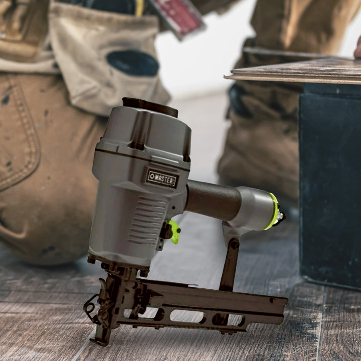 Master Mechanic Pneumatic 16 Gauge 7/16" Medium Crown Upholstery Stapler (Used) - VMInnovations