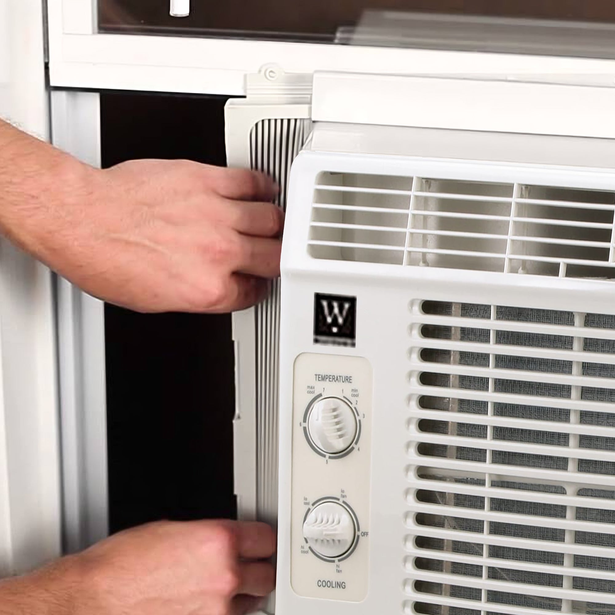 HomePointe 5,000 BTU Window Air Conditioner with Rotary Thermostat (Damaged) - VMInnovations