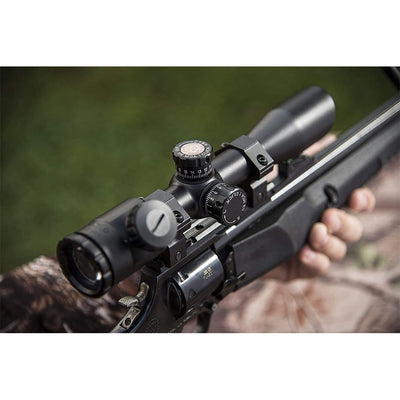 TruGlo Crossbow 4 x 32 Illuminated Reticle Crossbow Scope with Rings (Open Box)