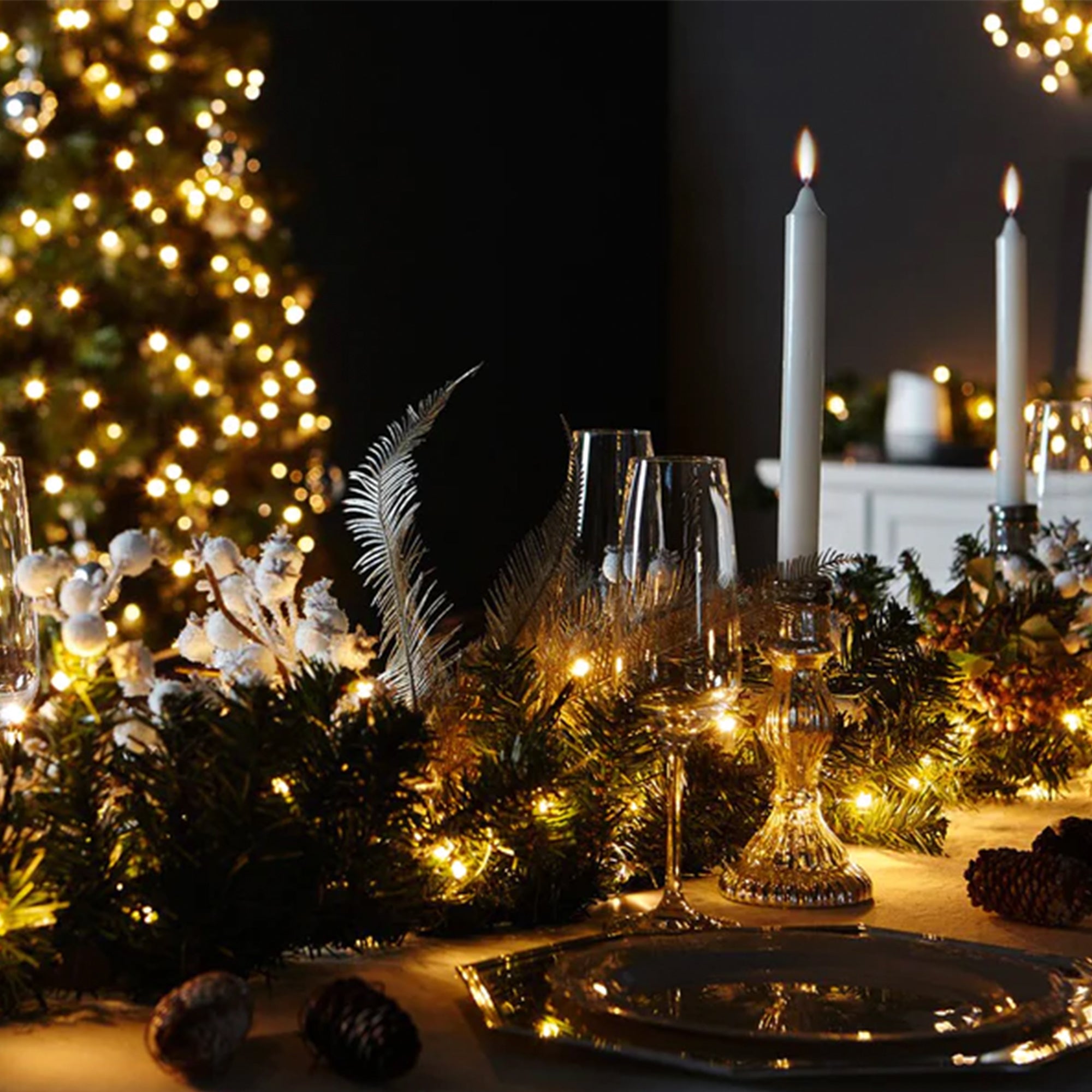 Twinkly Bluetooth 65.5 Ft 250 LED Amber/White Lights & USB Light Effects Dongle